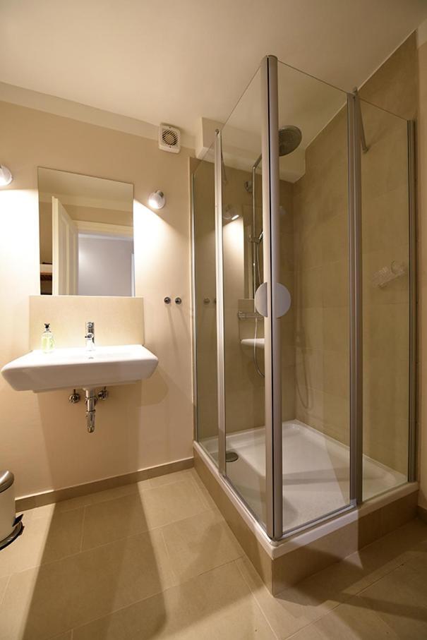 Appartement Zentrale Whg Naehe Der Alster Mit Parkplatz à Hambourg Extérieur photo